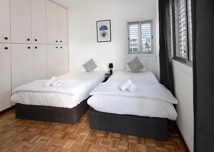 Urban 10 - 2 Bdr 니코시아