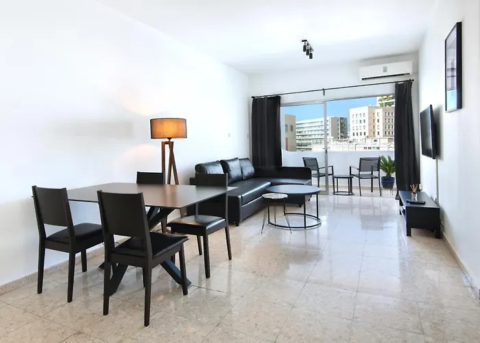 דירה Urban 10 - 2 Bdr ניקוסיה